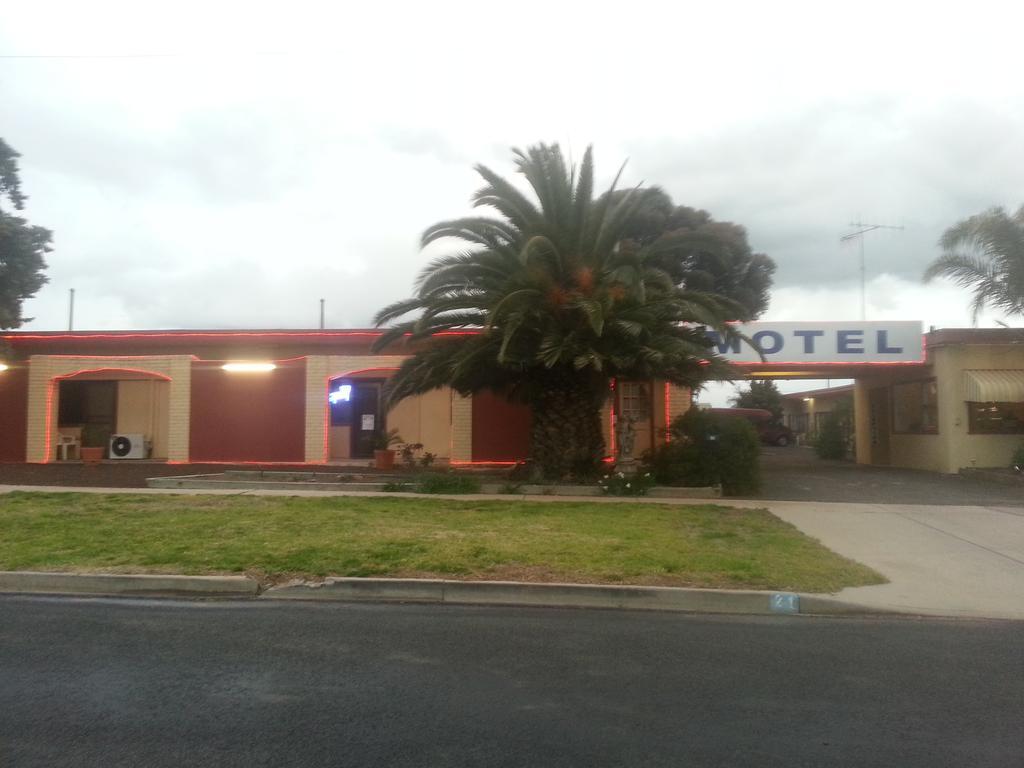 Nhill Oasis Motel Exterior foto